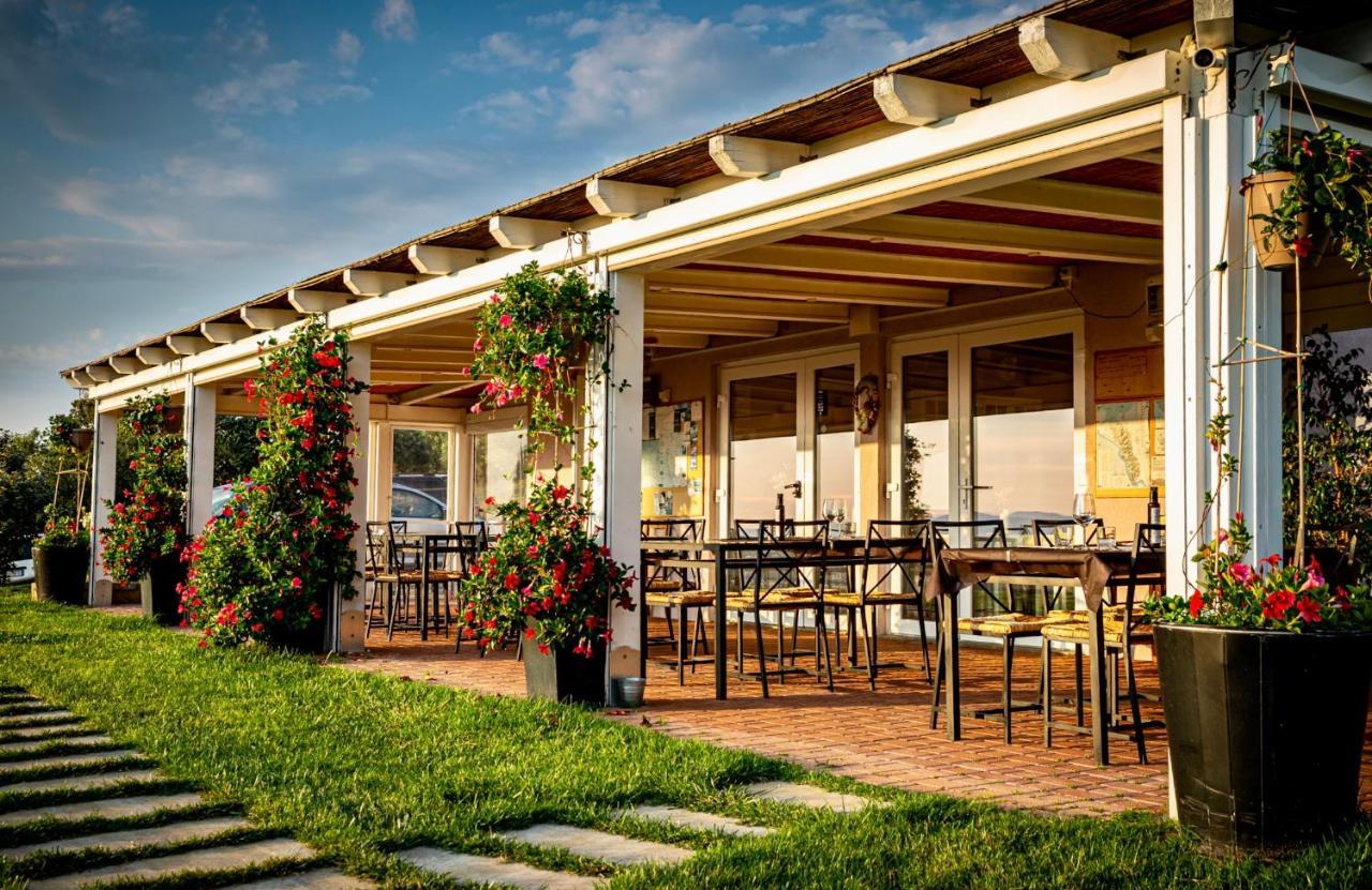 Podere N.8 Bio Casale Maremma Alberese Exterior foto
